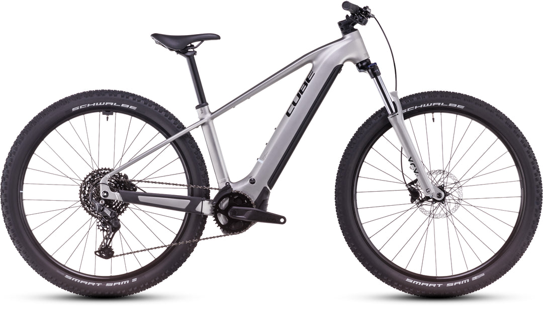 CUBE REACTION HYBRID ONE 800 2025