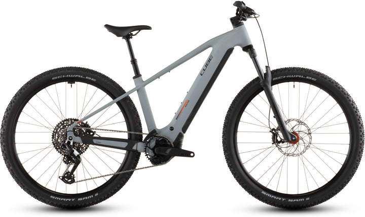 Cube Reaction Hybrid Race 800 2026